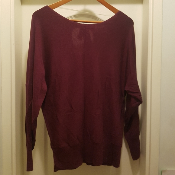 Reitmans Sweater - Picture 1 of 4